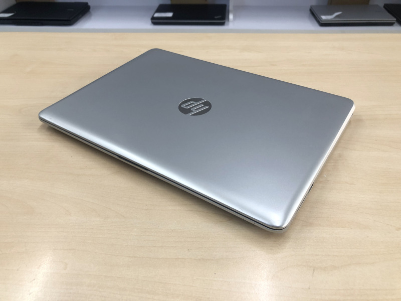 Laptop HP 14 BS111TU – Core i5 8250U – Ram 8G – SSD 240GB – 14inch HD