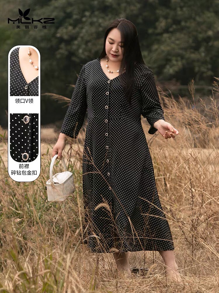 Đầm suông bigsize chấm bi tay dài cổ V vải xịn cao cấp