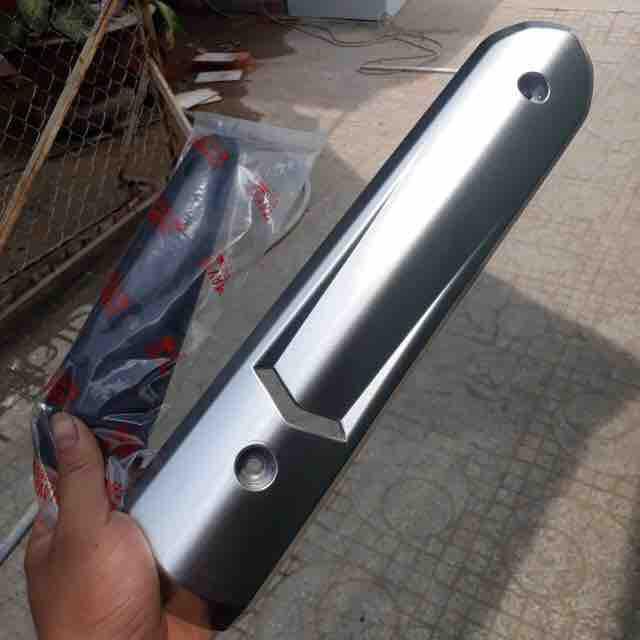 Pát Pô Spark Gắn Sirius