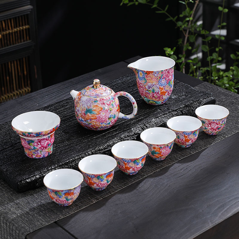 Bộ ấm chén pha trà sứ cảnh đức trấn họa tiết hoa mẫu đơn phủ men pháp lam đẹp mắt