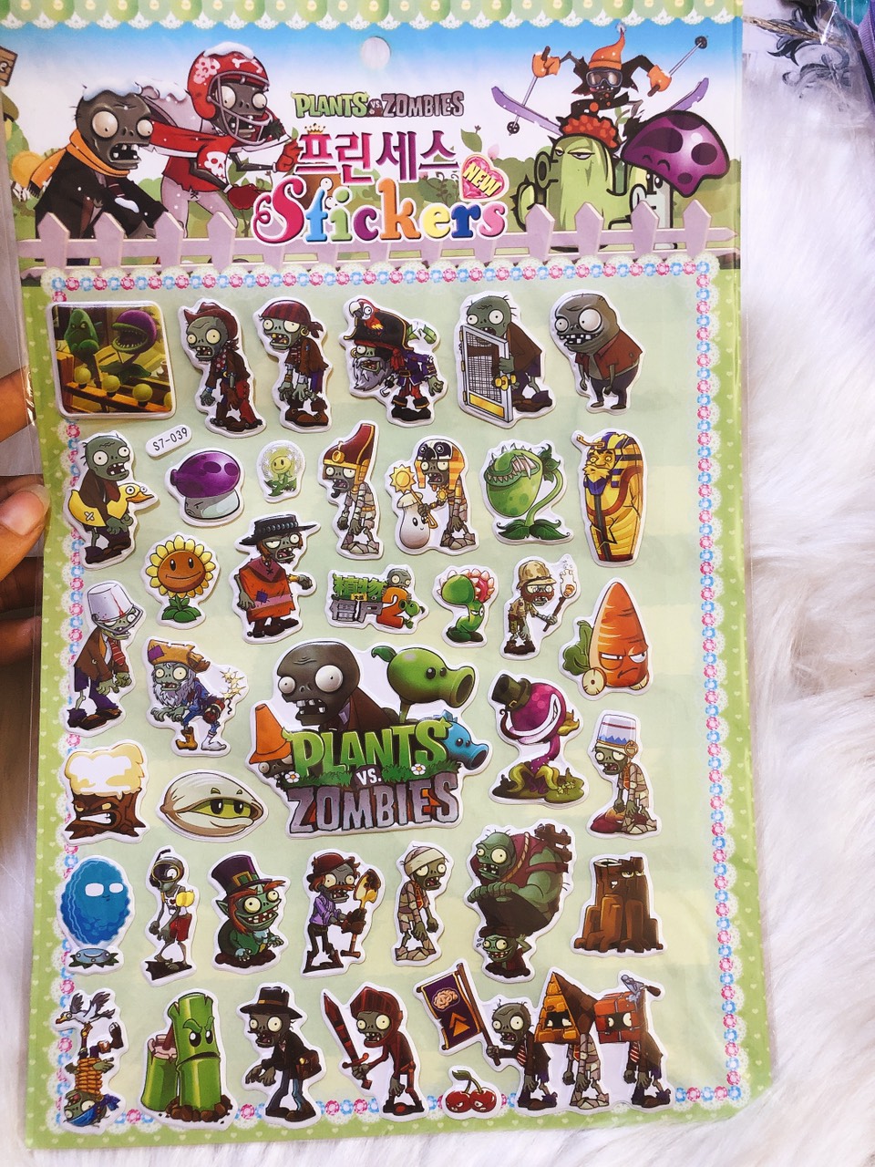 tấm dán hình sticker hình con ong ( 1 tấm )