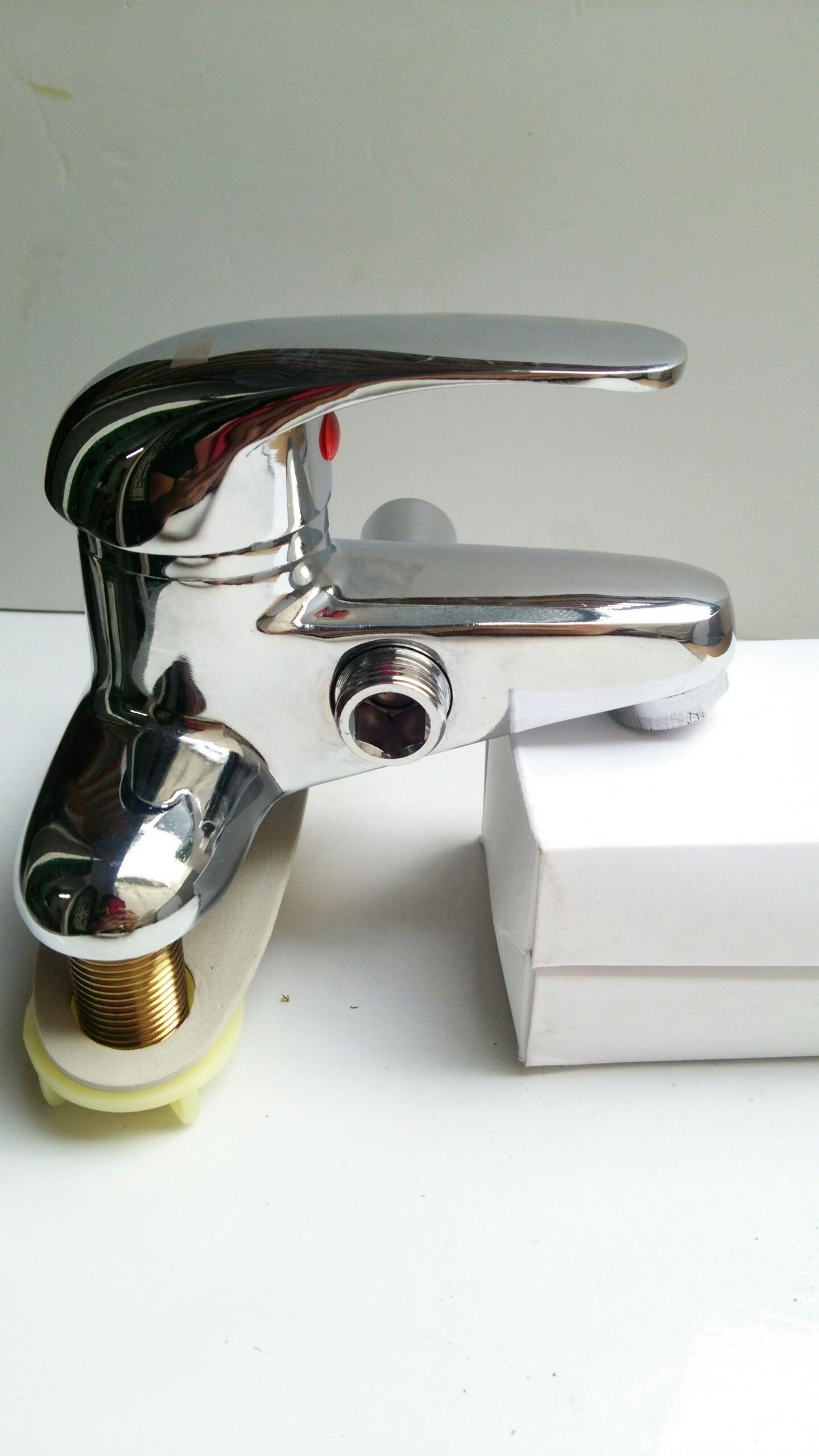 vòi liền sen inax