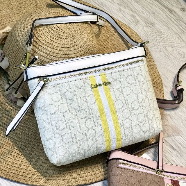 [FREESHIP] TÚI XÁCH NỮ C..K SỌC GIỮA SIZE 22CM