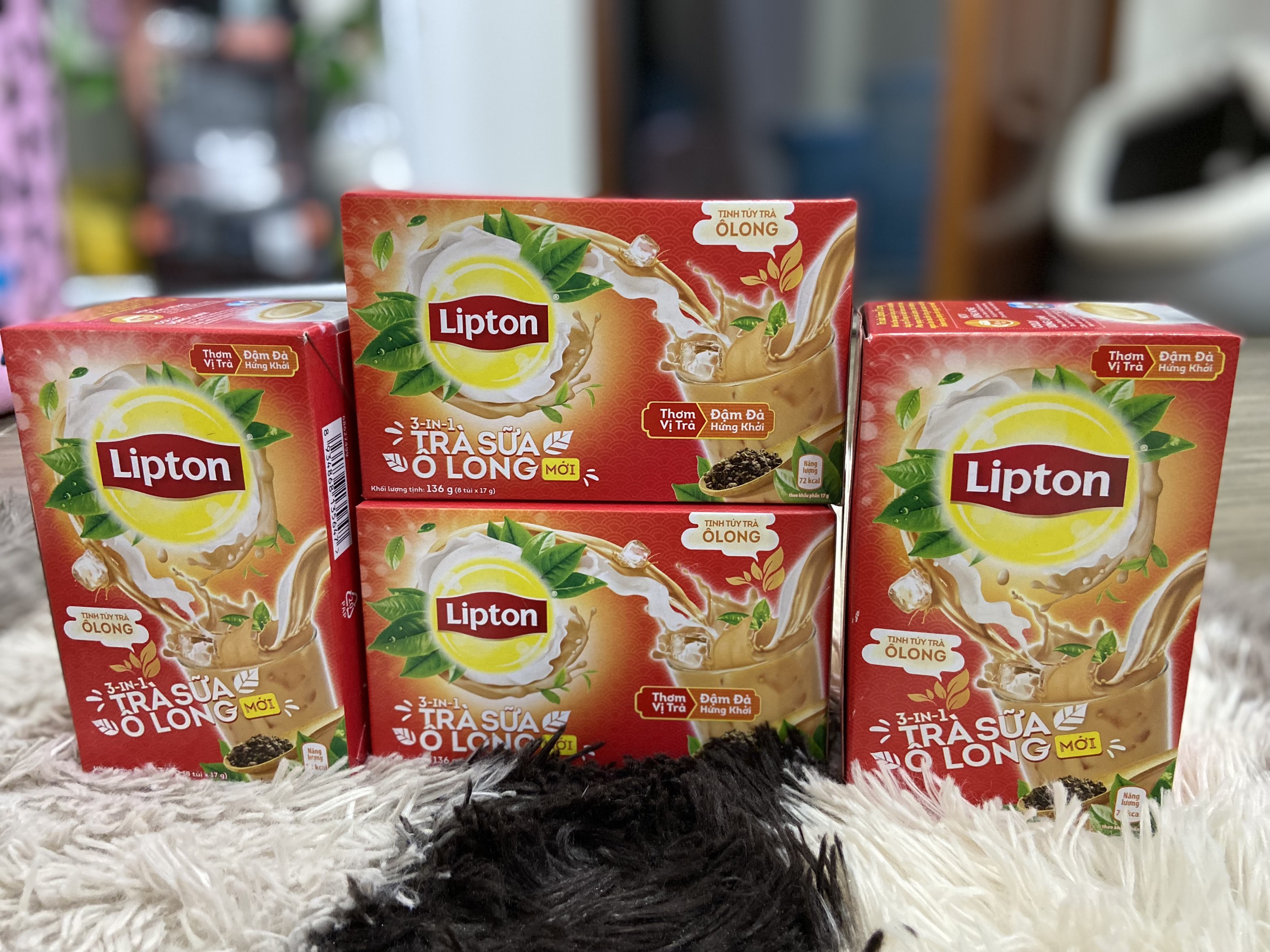 Trà sữa Olong Lipton hộp 136g (8 túix17g)