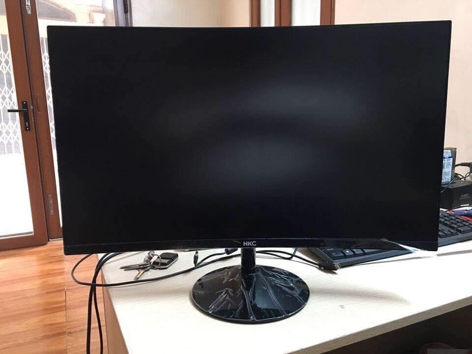 Màn hình 27 inch HKC C270 cong Full viền mới công nghệ LED tấm nền VA Full hộp độ phân giải Full HD cực nét hình ảnh cực sâu và chân thật