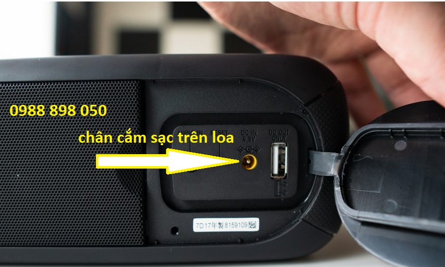 Sạc loa sony xb40