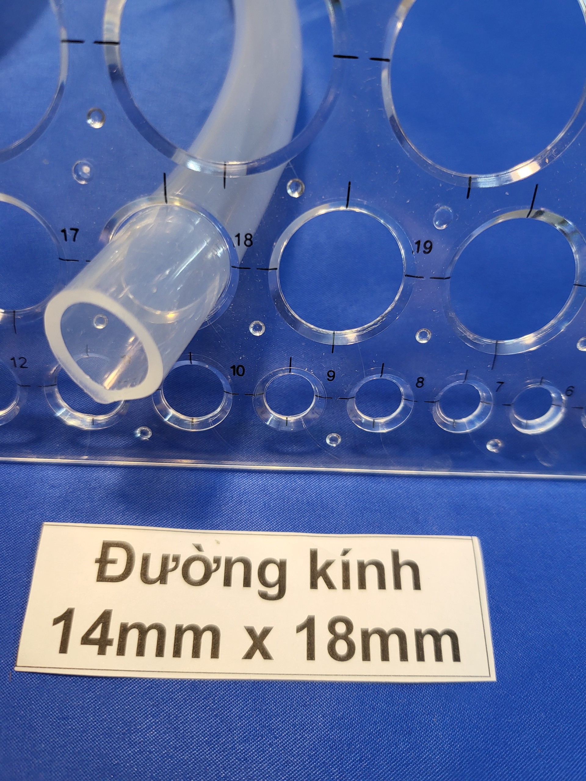 Ống silicon TRONG SUỐT phi 5, 6, 8, 9, 10, 12, 14 mm (giá/ 1 mét, bán số mét theo yêu cầu)