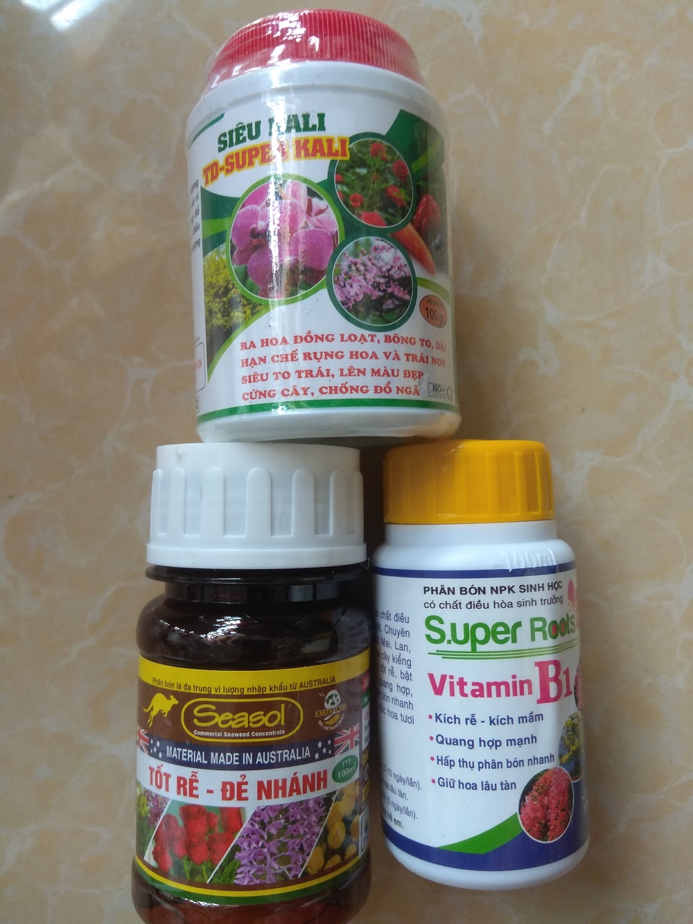[HCM]Bộ sản phẩm dưỡng cây chăm sóc hoa lan ( Seasol+super Kali+B1 super roots ) - 100ml/chai