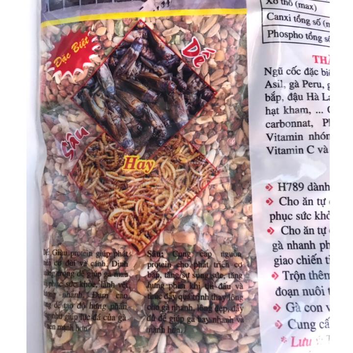 Thức ăn gà đá ngũ cốc Singa đặc biệt cho gà đá [1.5 kg]