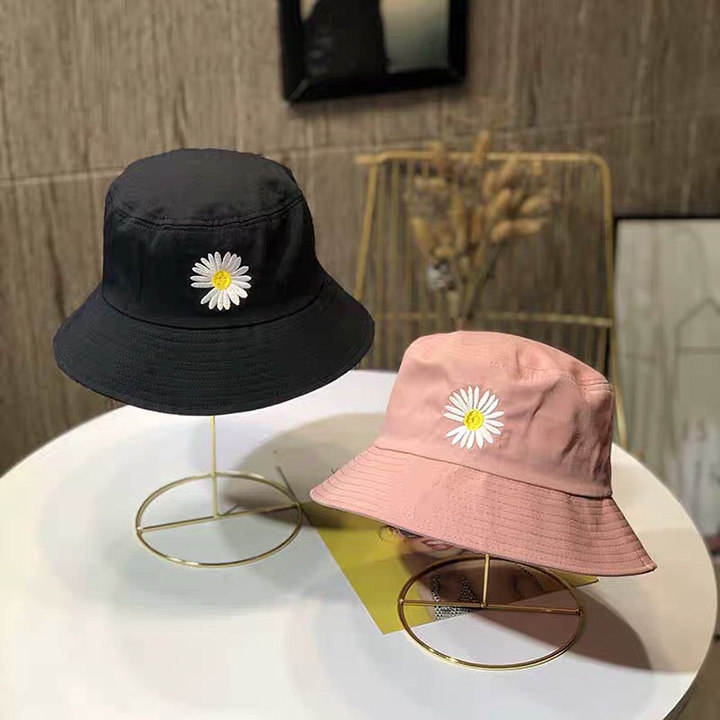Mũ bucket hoa cúc-Mũ Tai Bèo Hoa Cúc-NÓN BUCKET TAI BÈO HOA CÚC G-DRAGON