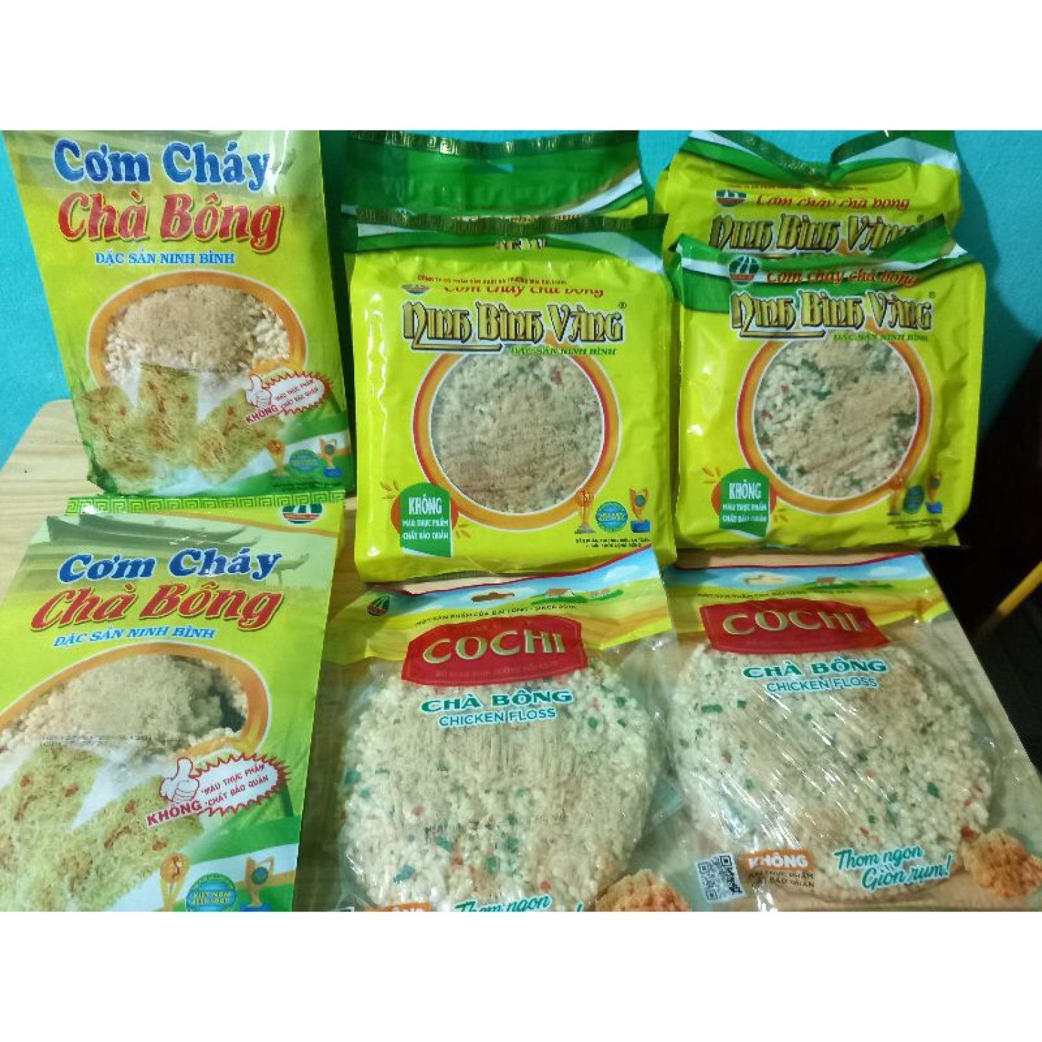 (bán sỉ) Cơm cháy chà bông hành Cochi 65g