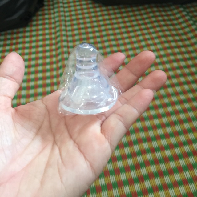 Núm ti thay thế cổ hẹp (mã A02)