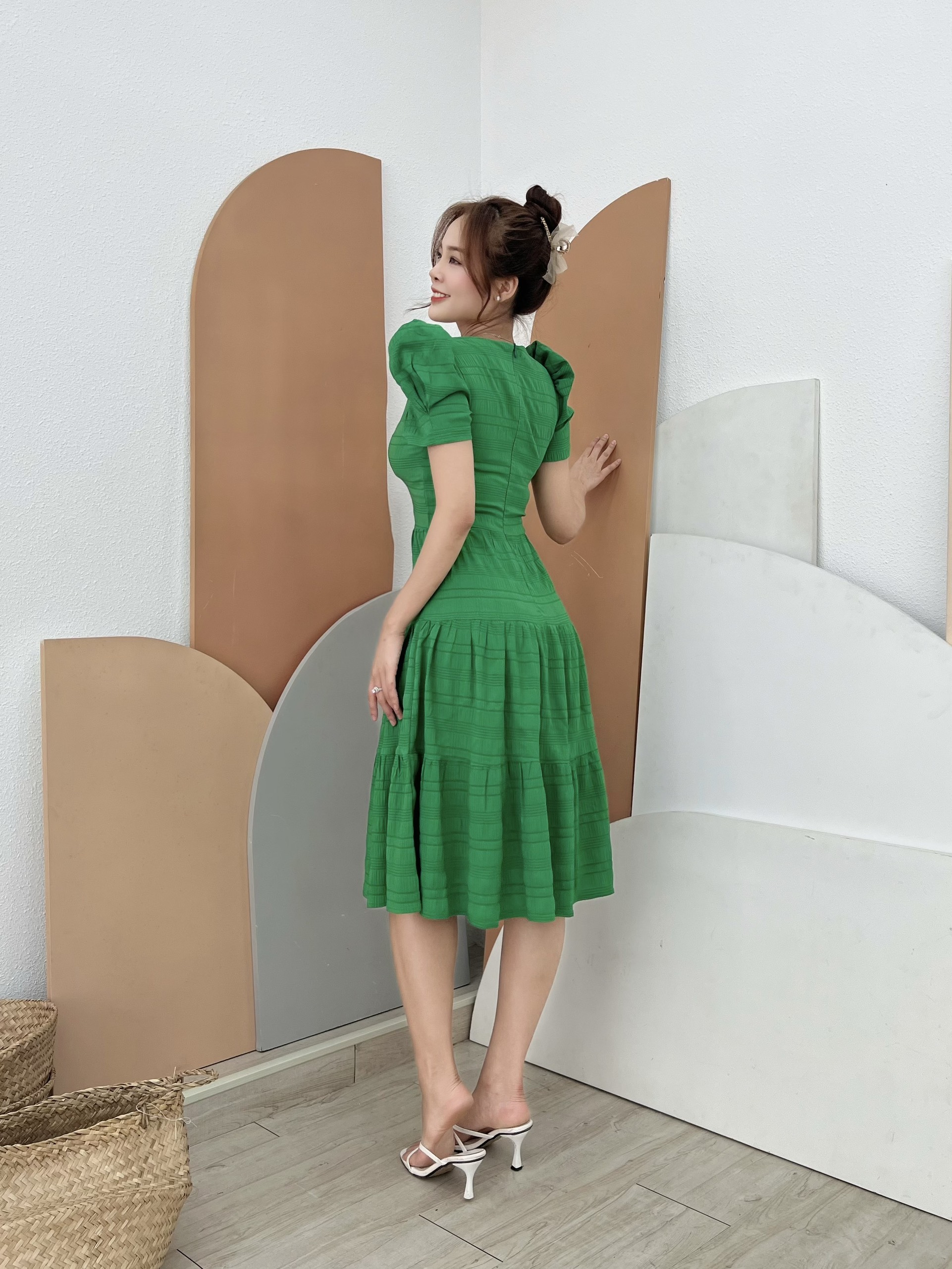 Đầm xòe tay phồng nhún bèo Misa - MS0223