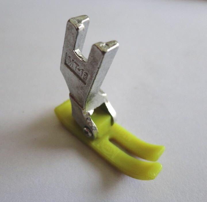 Chân vịt nhựa sài cho máy 1 kim sử dụng may vải voan vải mỏng...