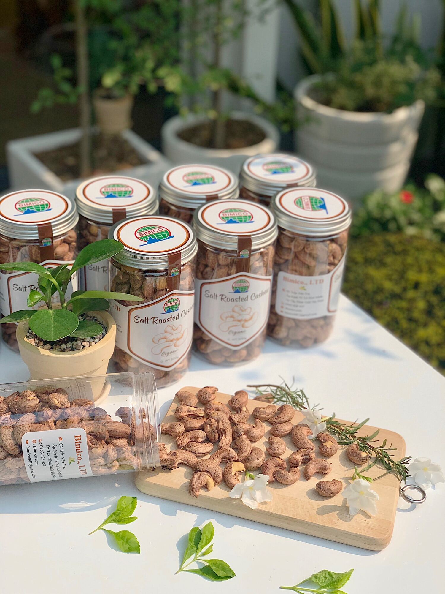 Hạt Điều Rang Muối Có Vỏ Lụa 500Gr - Freeship Max - Bimico