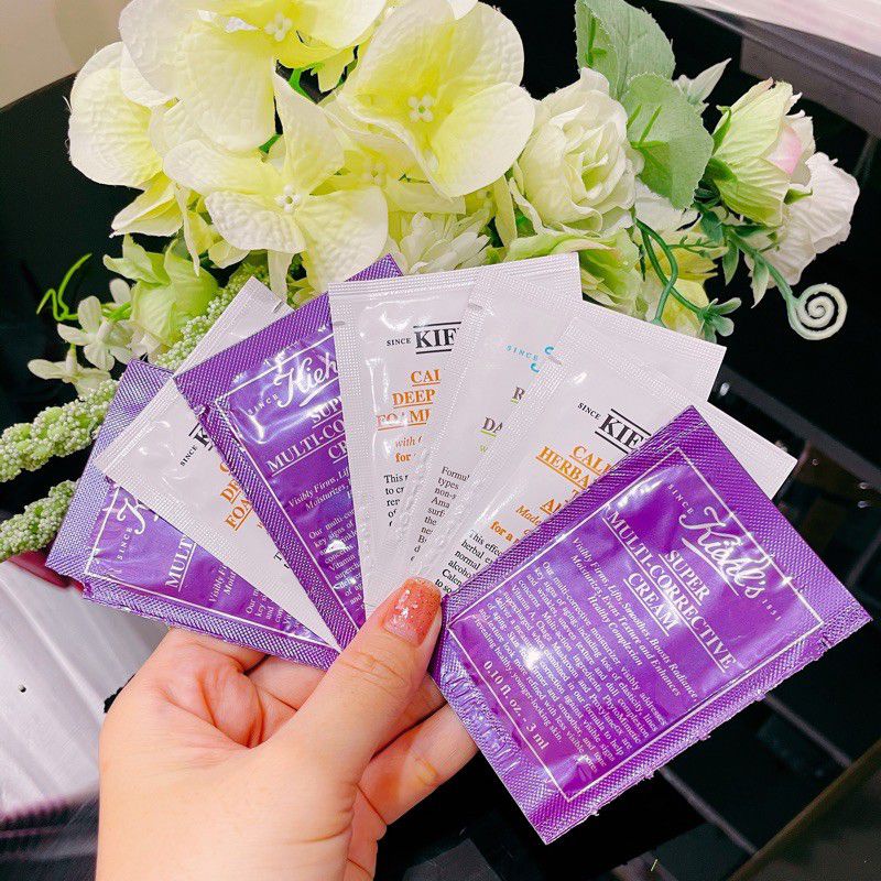 Sample / mẫu thử Kiehl's