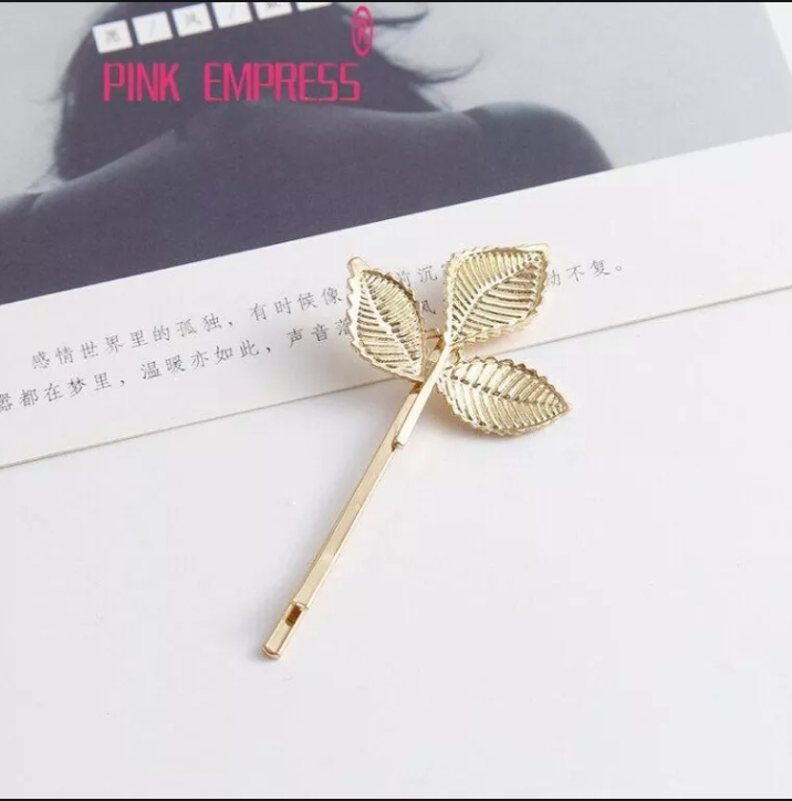 Kẹp tóc mái chiếc lá vàng xinh xắn sang trọng