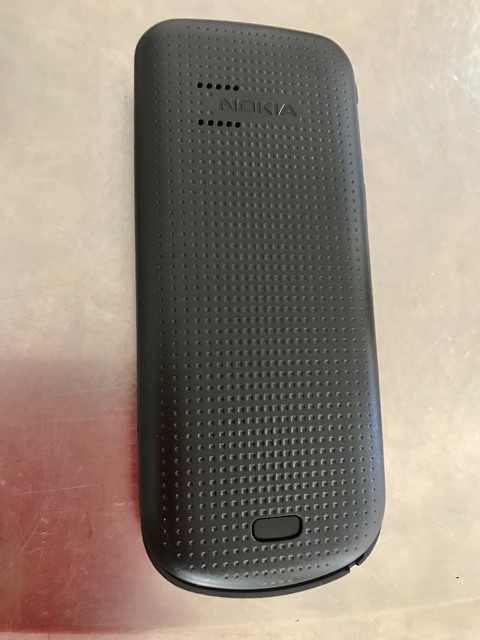 Combo:Bộ vỏ ,phím xịn : Nokia 1202 (phím xài không trầy )
