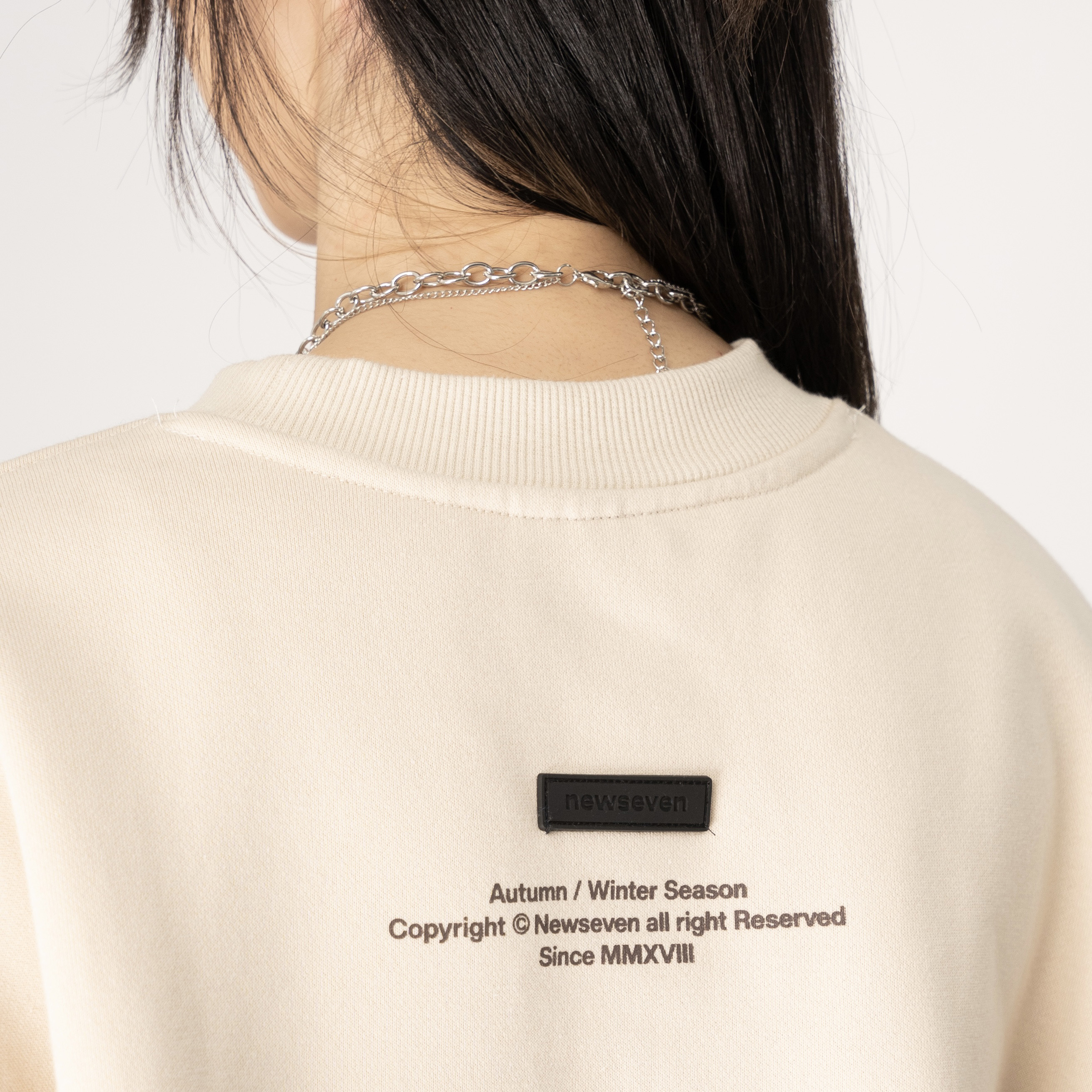 Áo Sweater NEWSEVEN Signature Basic
