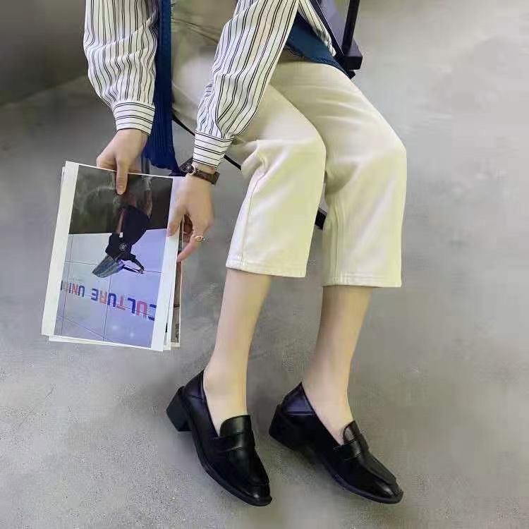 Giày Nữ Loafer Moca Basic Da Mềm Fullbox 5cm Màu Đen Nâu