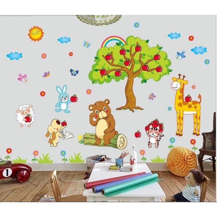 [HCM]Decal dán tường thú cây táo cho bé