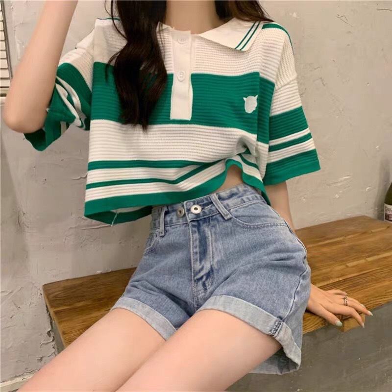 Áo croptop len dáng rộng cổ bẻ phối màu