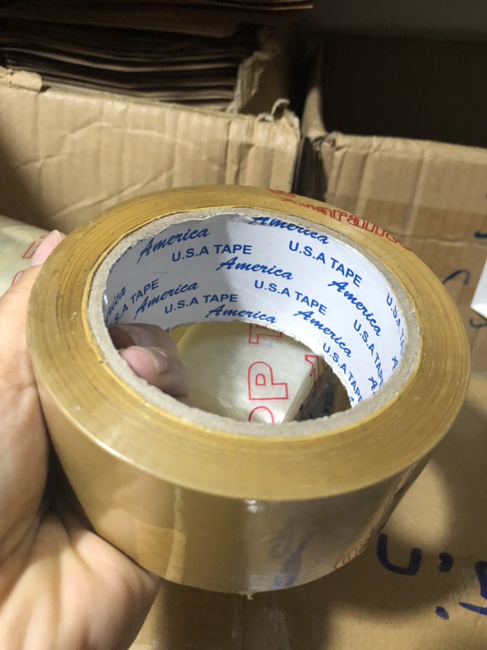 [HCM]1 cuộn băng keo dán thùng trong/đục 200gr(100yard)