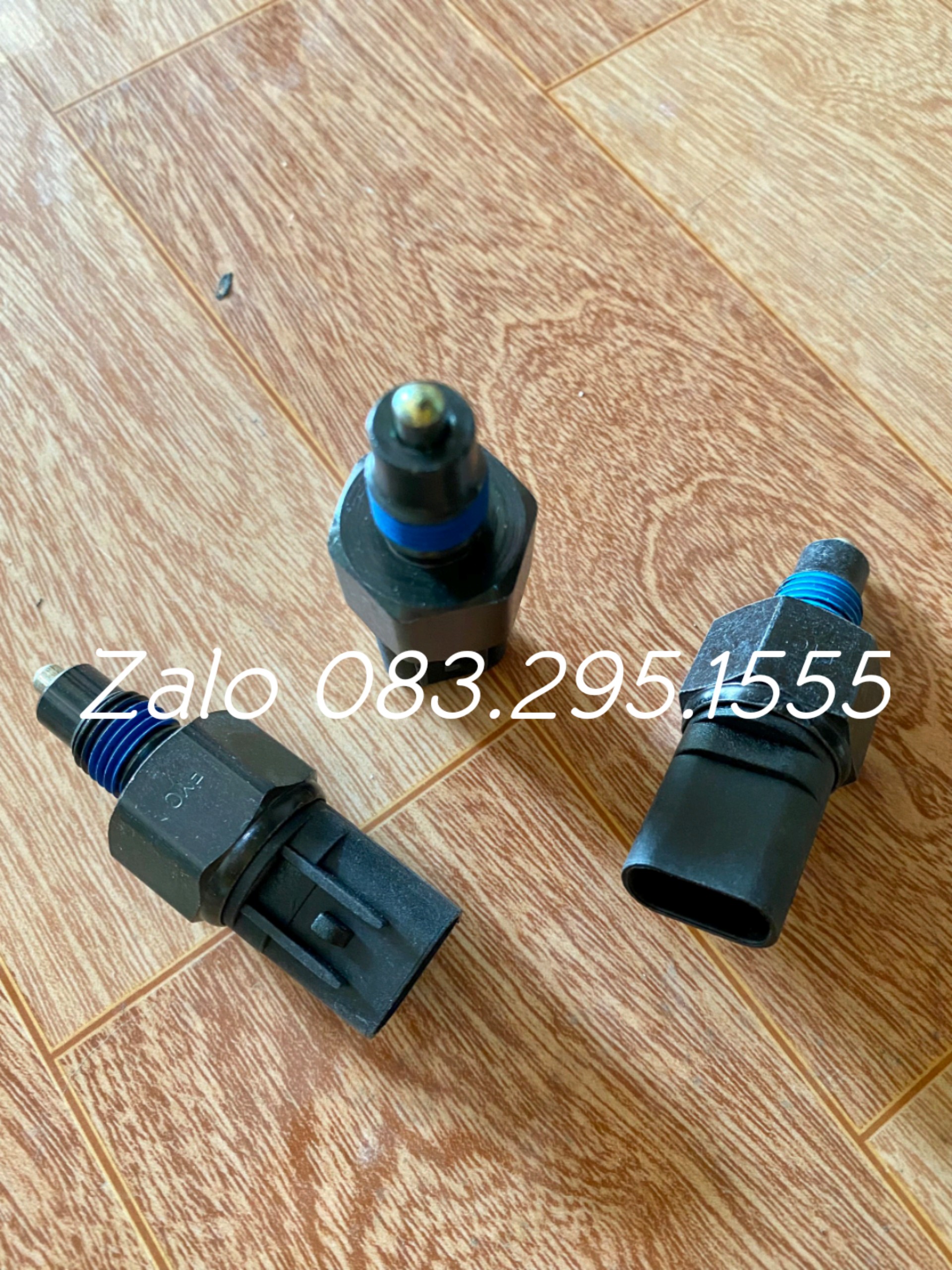 Công tắc báo đèn lùi Getz 1.1 , Kia Carens ( HQ, Lh 0832951555 )