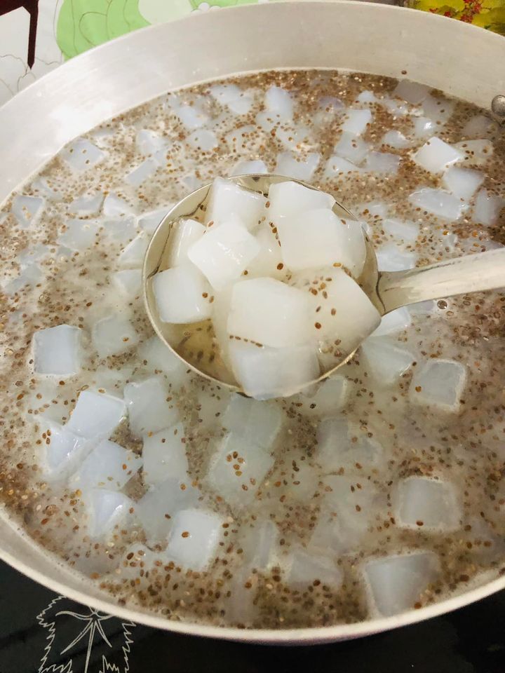 THẠCH DỪA HẠT CHIA HỦ 1 KÝ