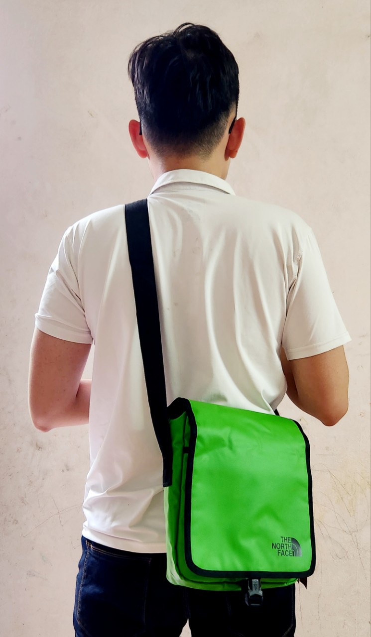 Túi shoulder bag the north face chống thấm nước