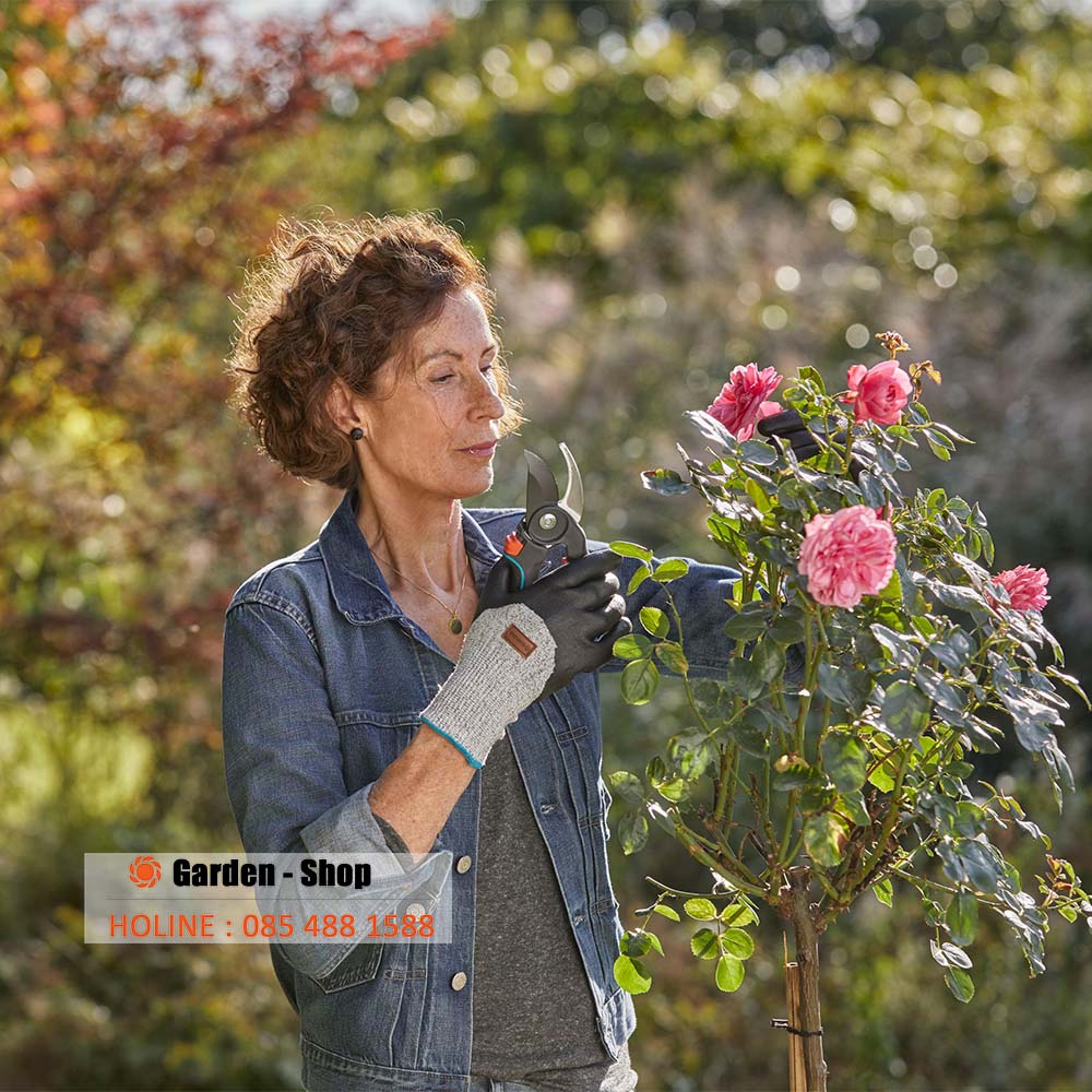 KÉO CẮT CÀNH MŨI HẾCH GARDENA 08905-20