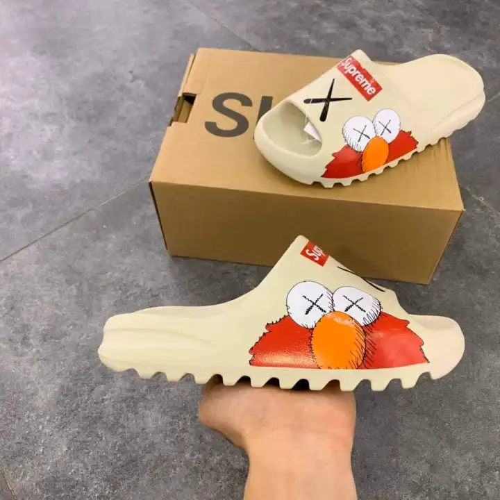 yeezy slide supreme