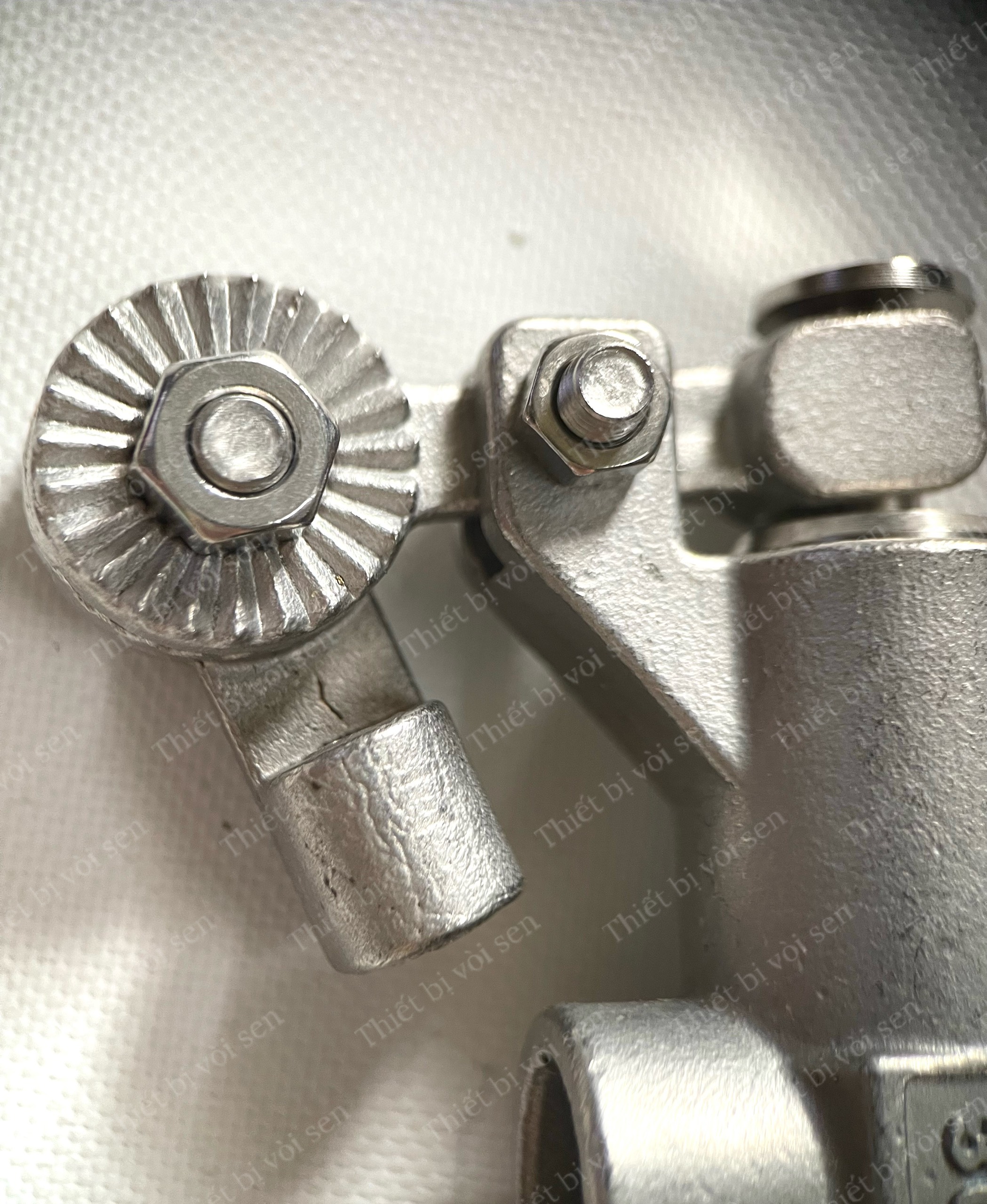 (HCM) VAN PHAO HỒ CƠ INOX 304 Phi 21,27,34