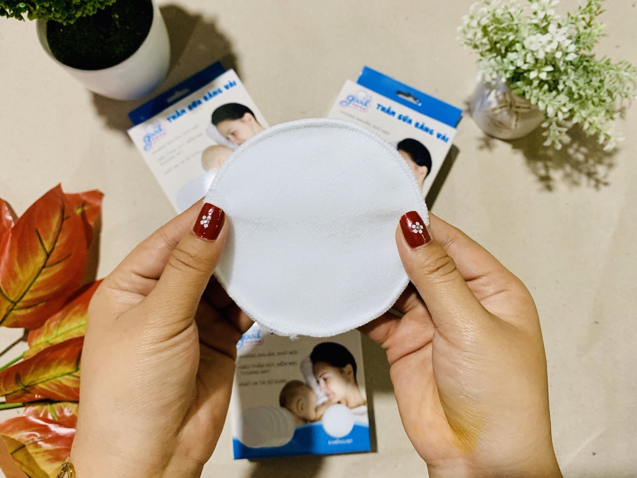 Thấm sữa giặt được Goodmama( Hộp 8 miếng)