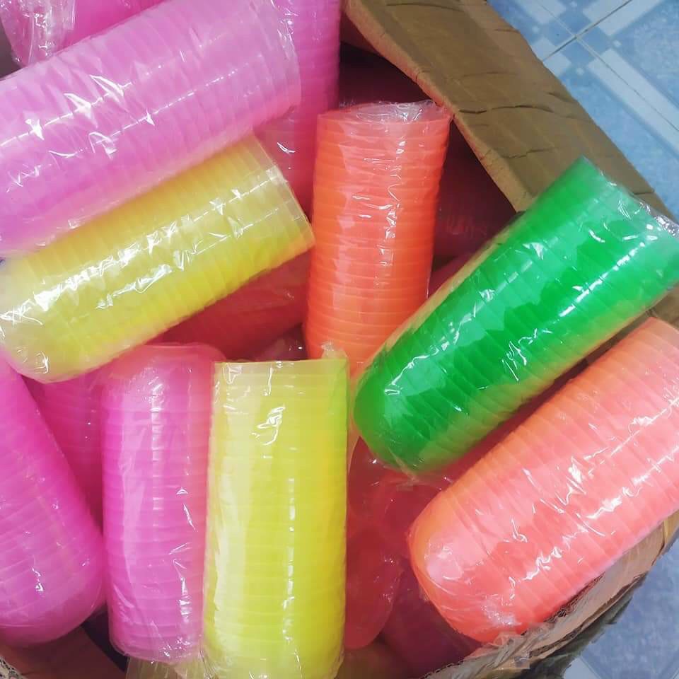 Chén Nhựa Dẻo Trộn Mặt Nạ + thìa quét ( Giao màu ngẫu nhiên)