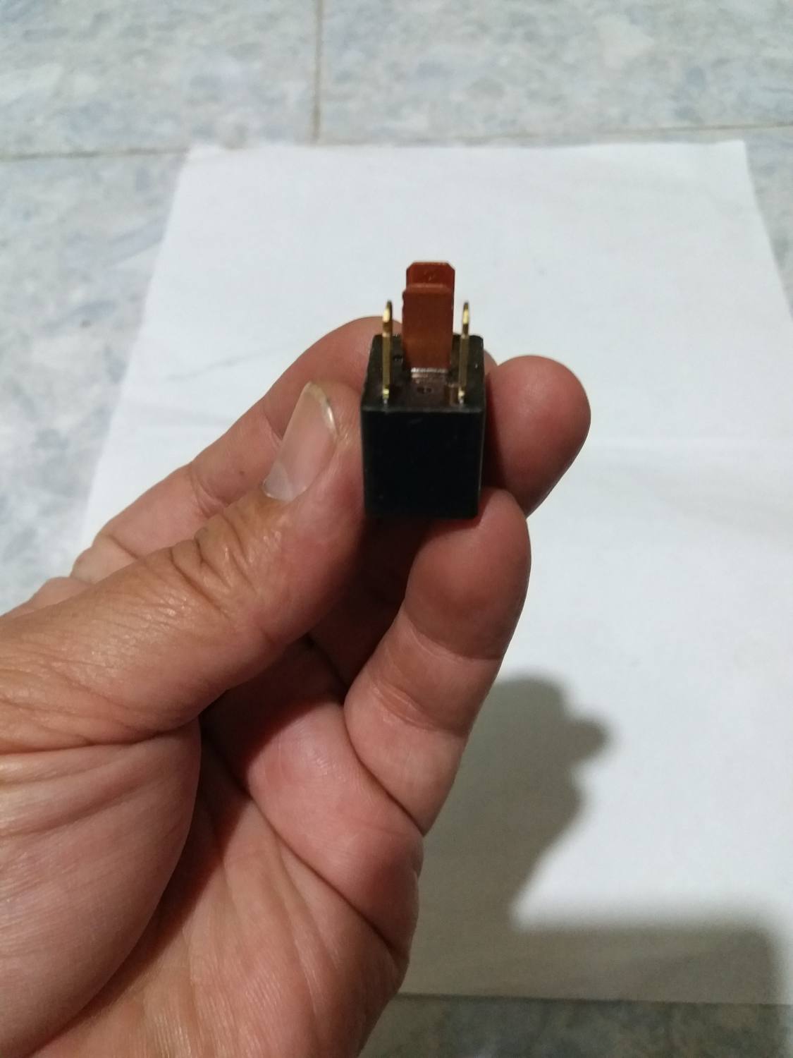 [HCM]Rờ le OMRON 4 chân- RELAY 4 chân 12V OMRON ( Hàng 100% mới )