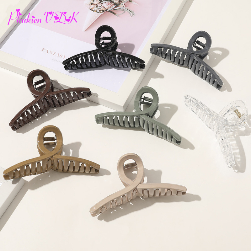 Kẹp tóc càng cua đơn giản phong cách Hàn Quốc