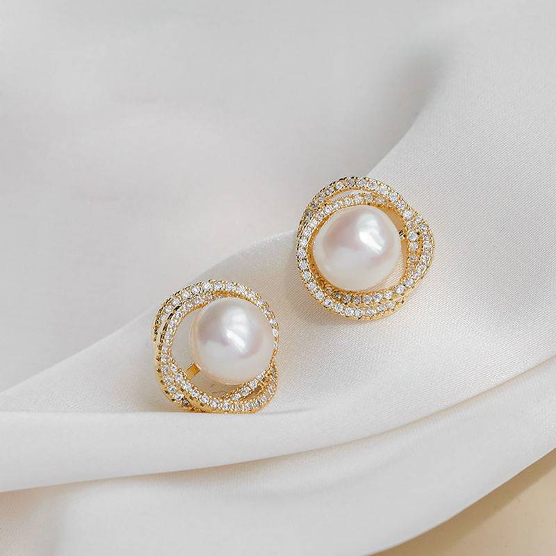 Hoa Tai, Khuyên Tai Nữ Hạt Trai Tròn Bán Nửa Vintage  Her Accessories  H9