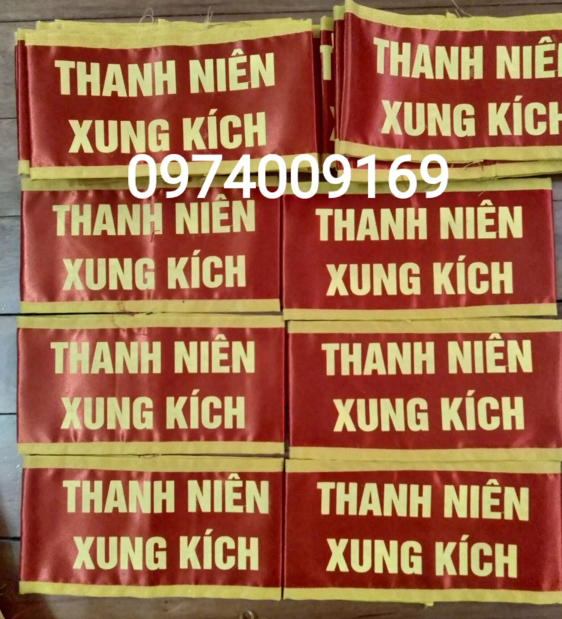 Băng cờ đỏ (5 cái) - tặng kèm kim băng