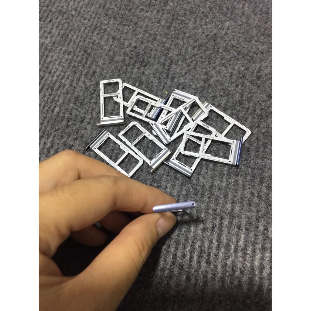Khay sim samsung Note 8 bản  2 sim tặng kèm que chọt sim