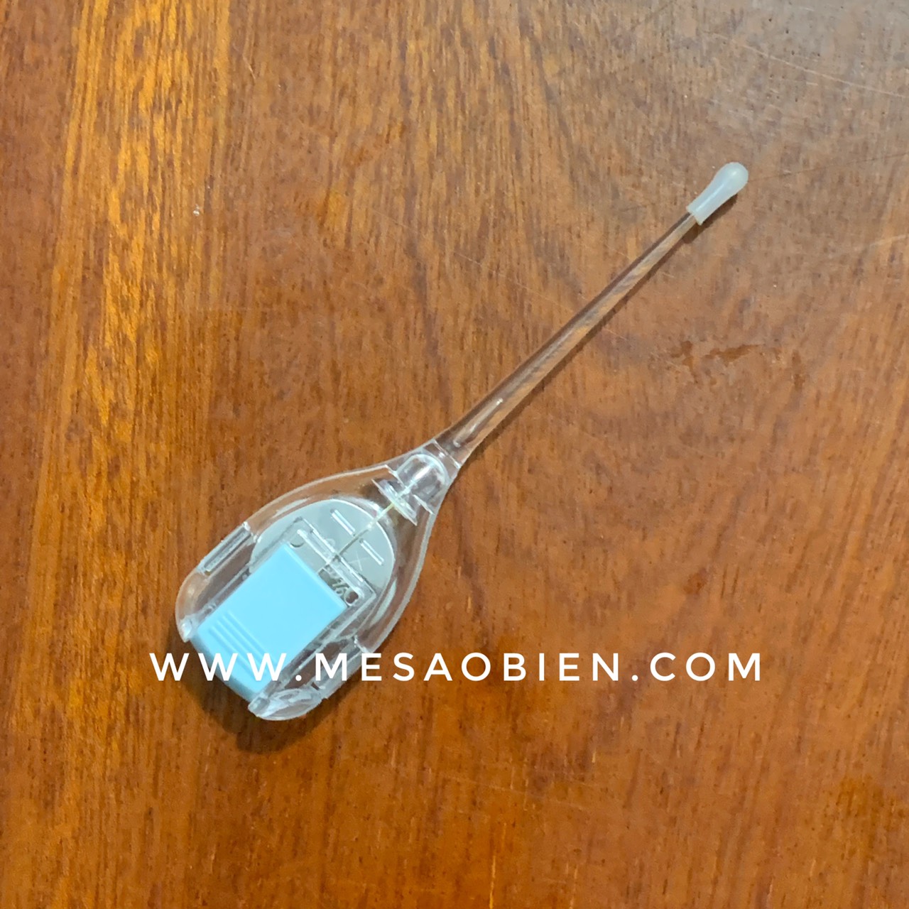 Dụng cụ ráy tai cho bé có đèn Best BB