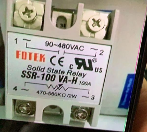 Rơ le bán dẫn ssr 100 vah - 470- 560k