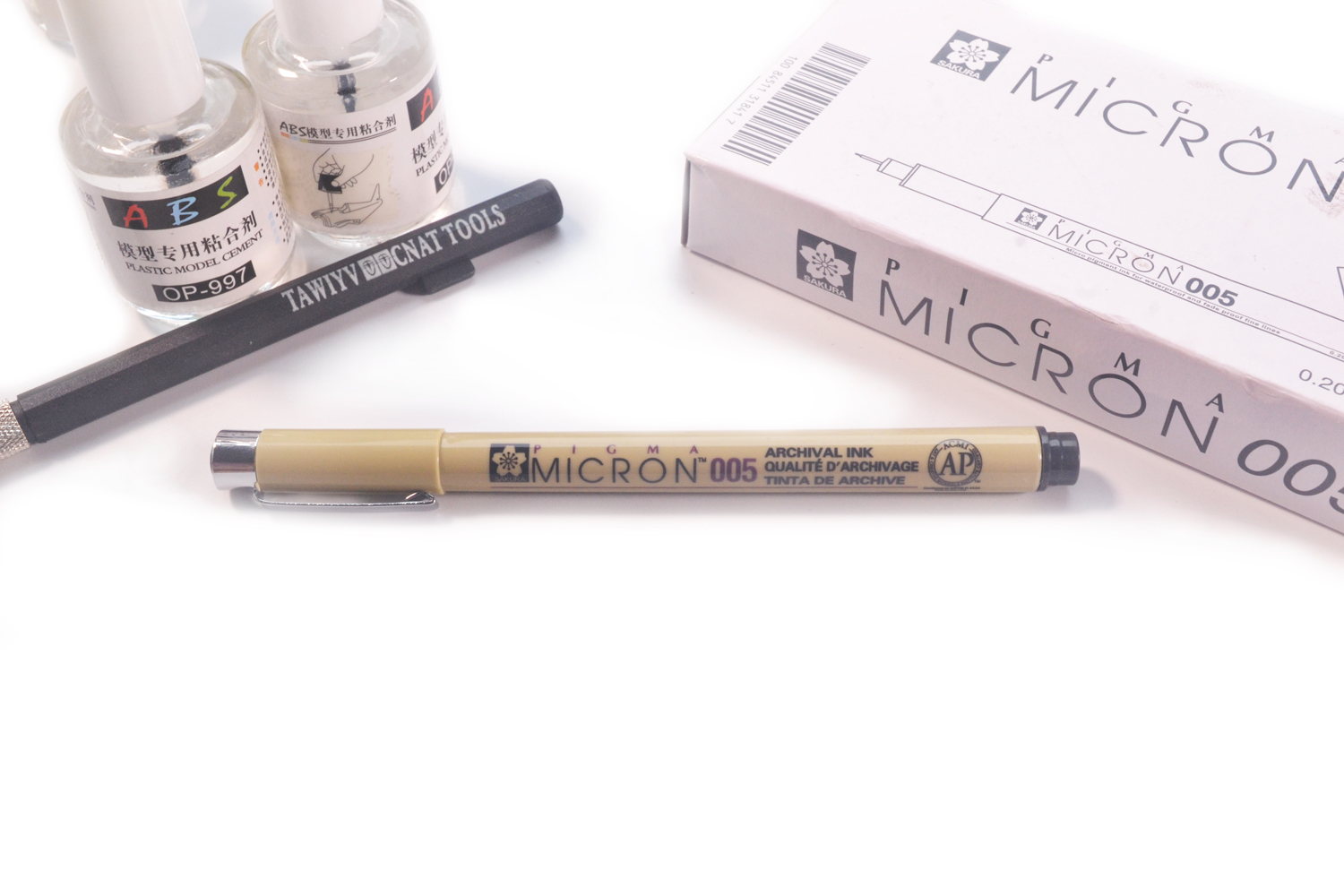 [7-11/12 VOUCHER 8%]Bút kẻ lằn chìm kẻ line Sakura Micron 0.2mm đen - Bút [TAM]