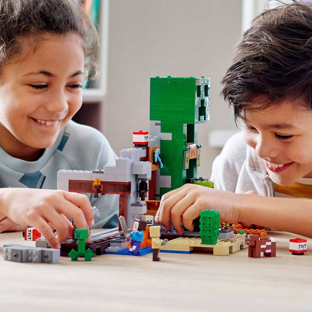 Minecraft The Creeper Mine 21155 Building Block Set (834 pieces ...