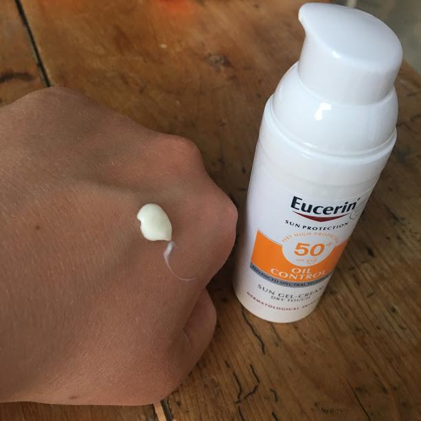Kem chống nắng kiềm dầu Eucerin Oil Control Dry Touch SPF50+