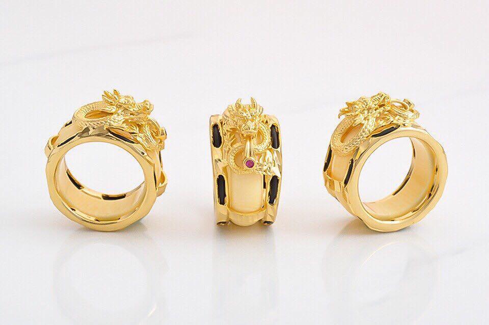 Nhẫn phong thủy Nhẫn Thiên long đính đá đẳng cấp