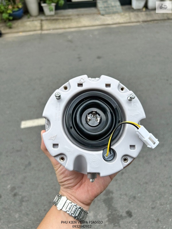 Đèn Pha Tròn Cho Vespa LX Kèm Bóng