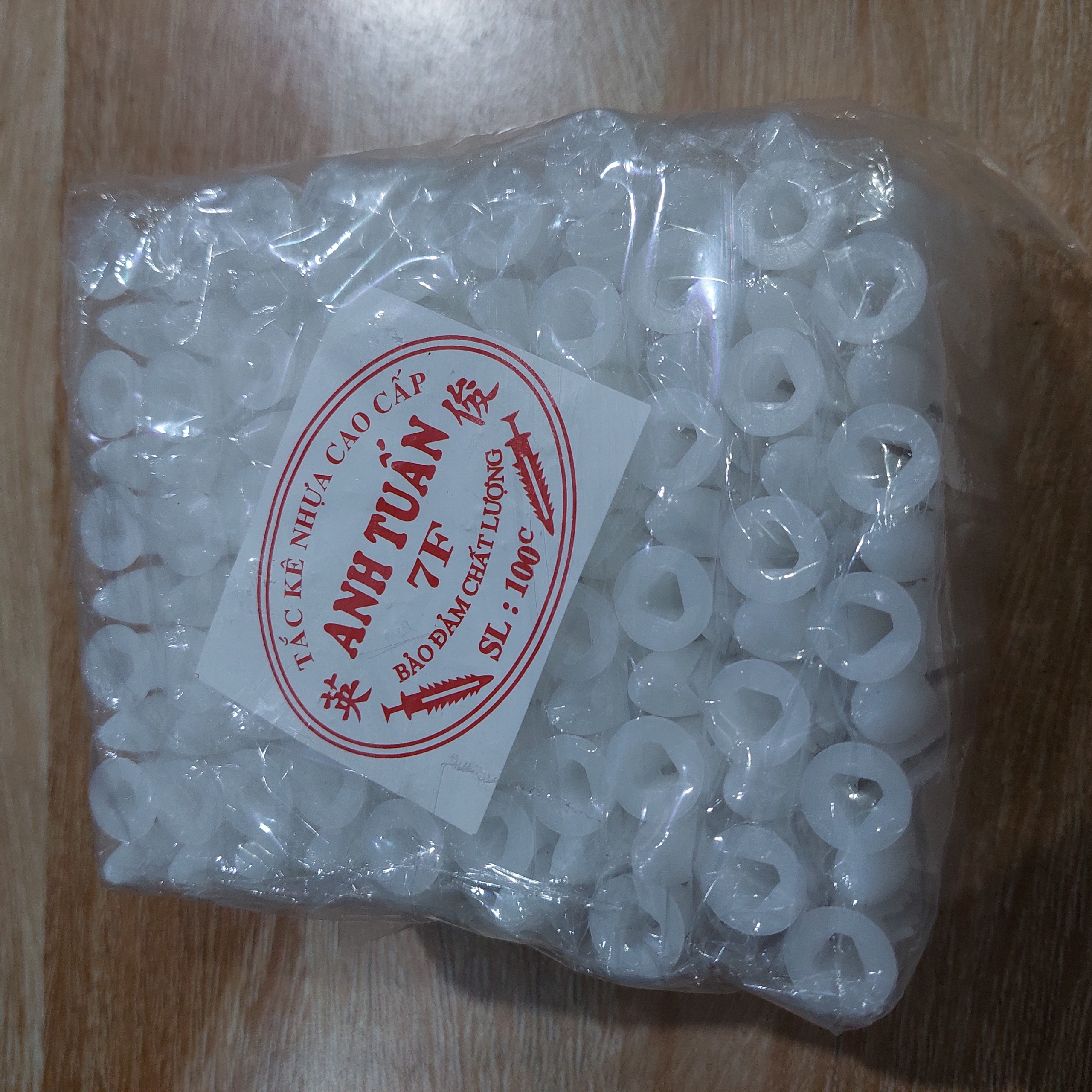 Combo 100 con tắc kê nhựa 3/4/5/6 cm tương ứng với mũi khoan từ 6ly đến 12 ly có kèm vít bắt tắc kê chọn theo thuộc tính