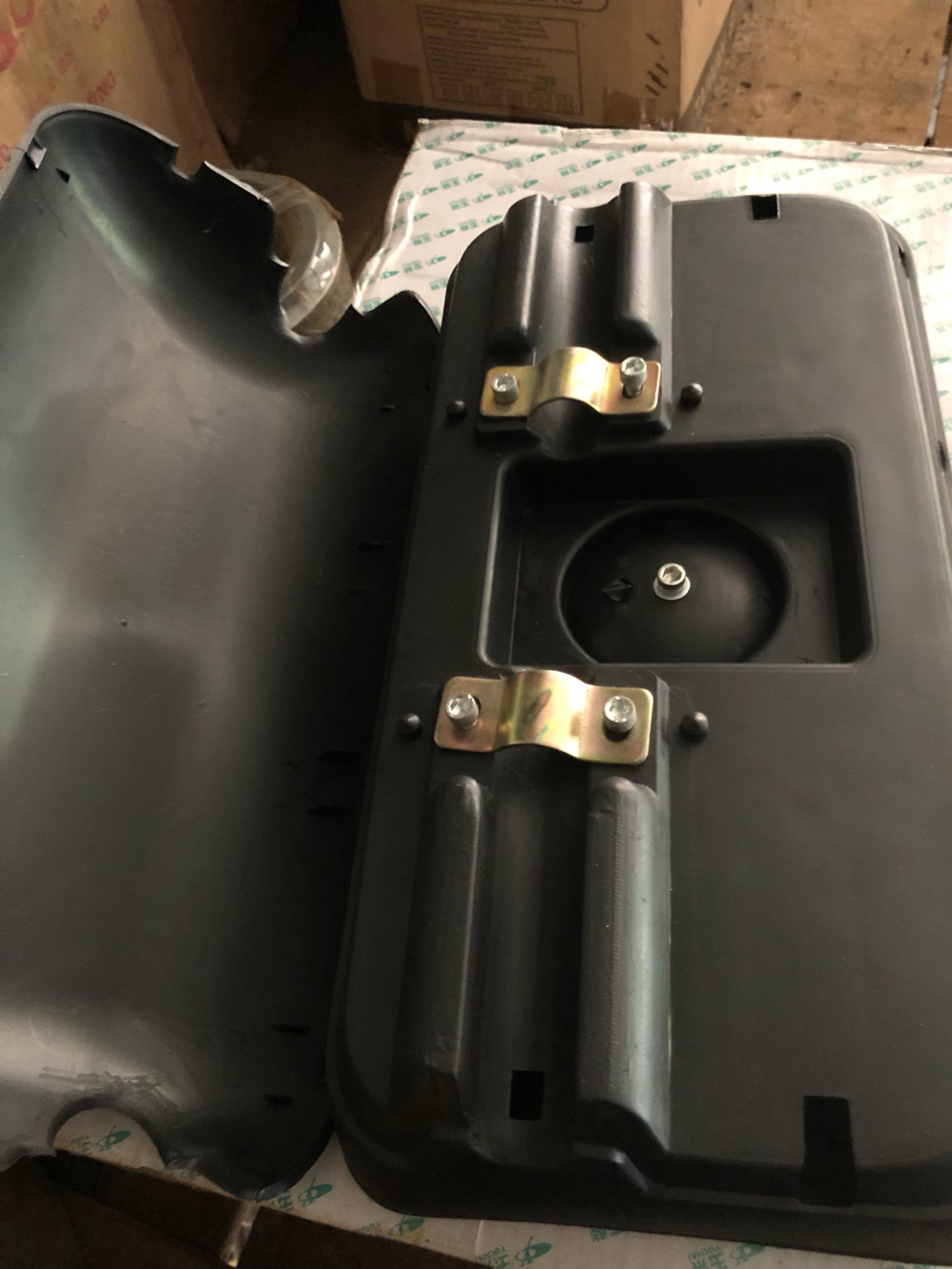 Gương Howo to 2 lớp vỏ