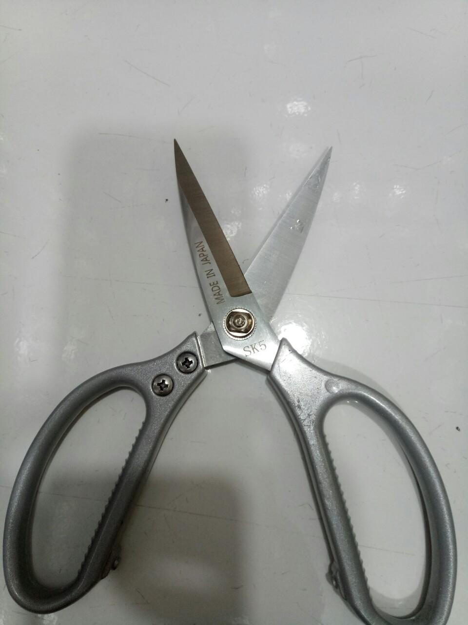 Kéo Nhật Cắt Thực Phẩm SK5 Tay Thép